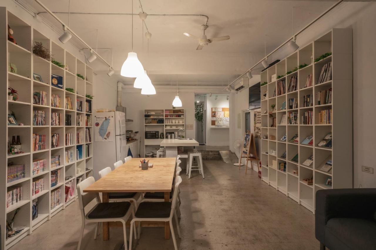 Ruifang Yi Hostel New Taipei City Exterior foto